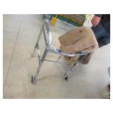 walker & size L carhartt coat