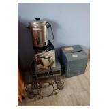 toaster oven,coffee maker & kitchenware