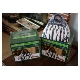 2 purse cookie jars