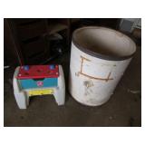 barrel & toy