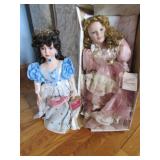 2 dolls