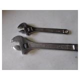 2 adjustable wrenches