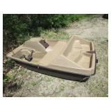 4 person paddle boat