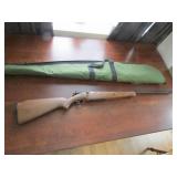 mossberg 20 ga shotgun w/case & magazine