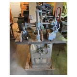 delta stock feeder w/router