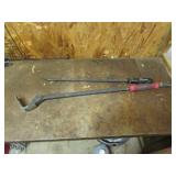 2 prybars incl:crescent