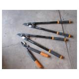 3 fiskars trimmers