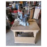 delta stock feeder w/stand