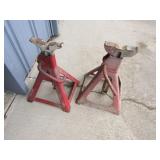 2 car jacks