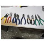pliers