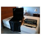 excelsiola accordion w/case
