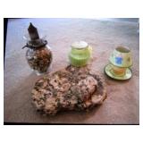 candles,candle stand & decorator vase