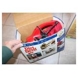 dirt devil hand vac w/box
