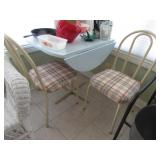 dropleaf kitchen table w/2 chairs