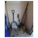 scoop shovel,yard tools & items