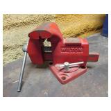 red wilton vise
