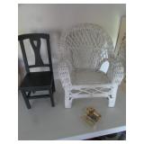 small wicker chair,chair & music box