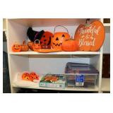 halloween decorations & items