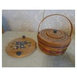longaberger basket w/extra lid