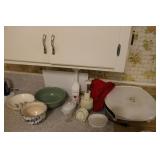 g. foreman,timer,bowls,kitchen items