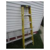 stanley yellow 6 ft stepladder