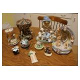 all figurines & items