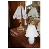 2 lamps