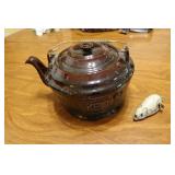 teapot cookie jar & toy mouse