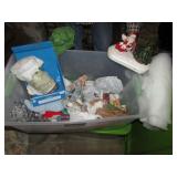 tote,figurines & christmas items