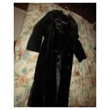 coat(possibly fur)