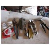 vise grips,pliers & items