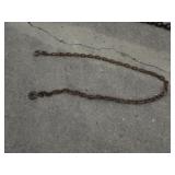shorter chain w/2 hooks