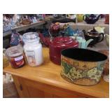2 candles,metal teapot & can