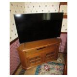 samsung 50" TV w/oak stand (no remote)