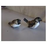 2 goebel birds