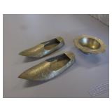 small brass shoes & bowl