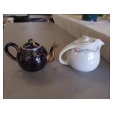 2 hall teapots