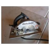black & decker circular saw w/metal case