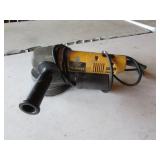 dewalt orbit sander