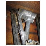 senco air nail gun