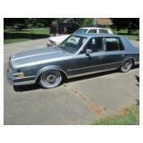 1986 Lincoln Continental car (non-running)