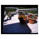 4 flower pots