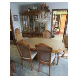 2 pc dining room suit incl:cabinet&table w/chairs