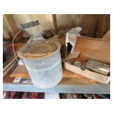 minnow bucket,plano troll & roller item