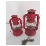 2 red lanterns