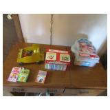 toys & cards