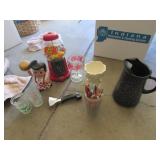 bubblegum machine,glass pitcherbig boy bank,items
