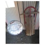 2 kids sleds
