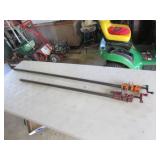 2 metal clamps