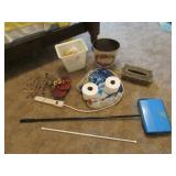 bissell,kleenex holder,vintage trashcan,items